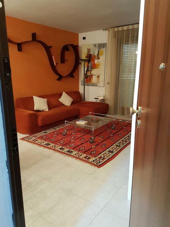 Residenza Annalisa Apartment Тори ди Куартезоло Екстериор снимка