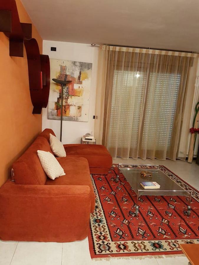 Residenza Annalisa Apartment Тори ди Куартезоло Екстериор снимка